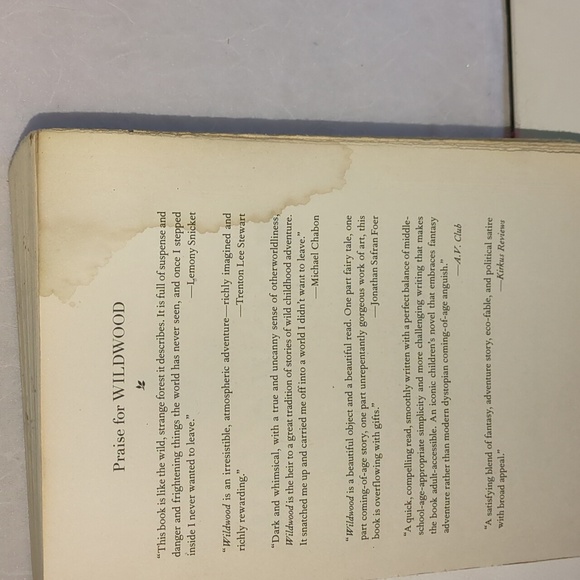 Wildwood the Wildwood Chronicles book 1 by Colin Meloy - Picture 6 of 7